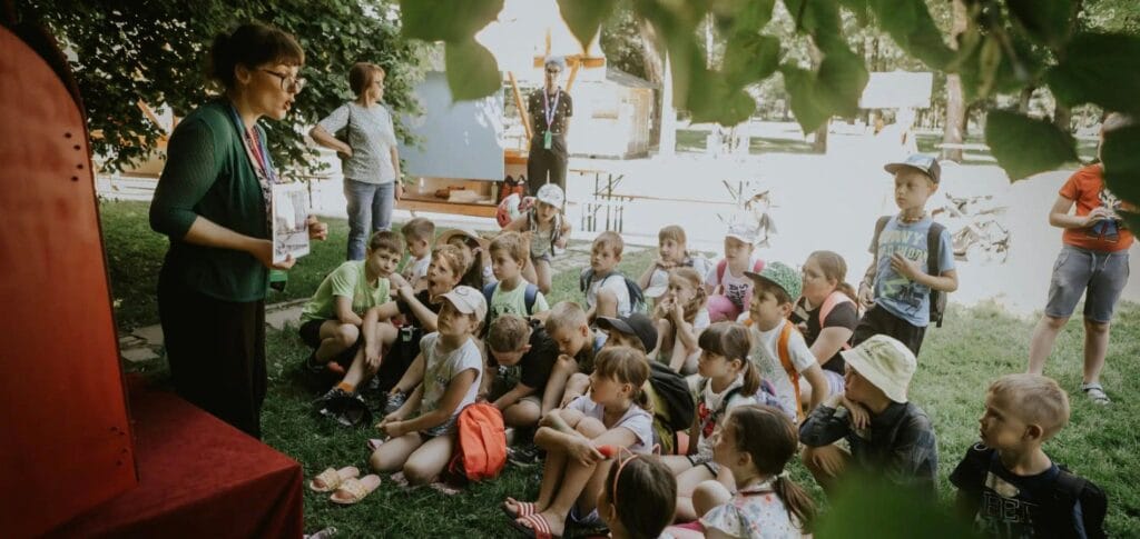 ART KAMP GRAJSKI MUC TIGI DOGODKI MUSEUM-MB.SI Slike za slider (10)-min